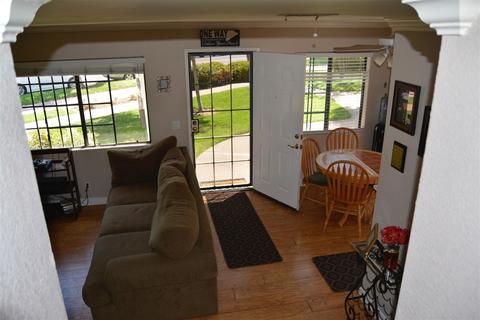 10110 Palm Gln #14, Santee, CA 92071 photo 6