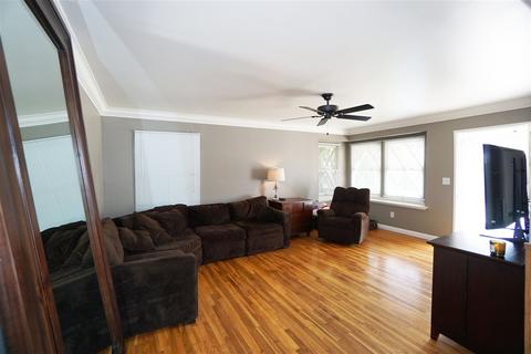 868 Ellen Ln, El Cajon, CA 92019 photo 4