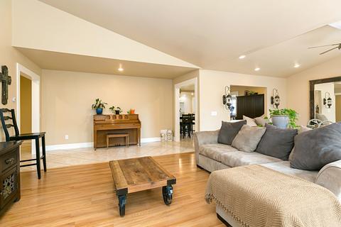 Undisclosed, Escondido, CA 92027 photo 6