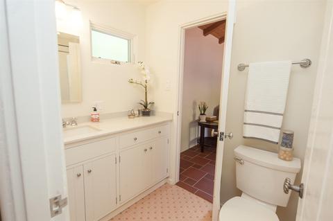 911 Guadalupe Ave, Coronado, CA 92118 photo 15