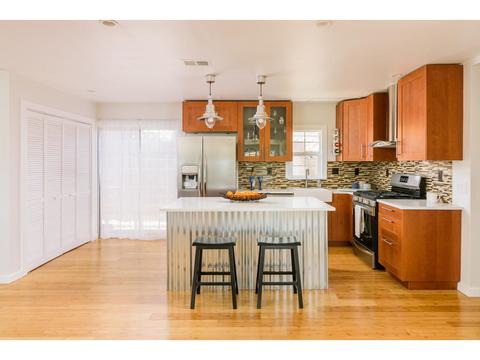 240 Goetting Way, Vista, CA 92083 photo 8