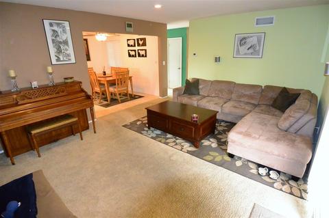 258 N 3rd St, El Cajon, CA 92019 photo 8