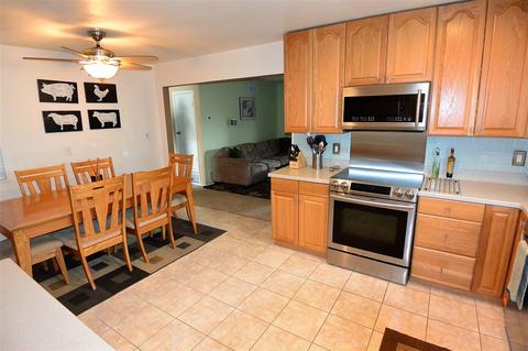 258 N 3rd St, El Cajon, CA 92019 photo 4