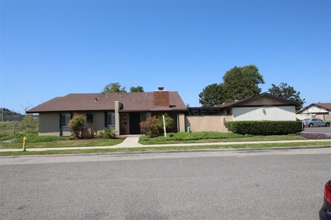 460 Parkside Dr, Oceanside, CA 92058 photo 2