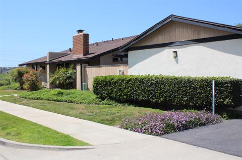 460 Parkside Dr, Oceanside, CA 92058 photo 4