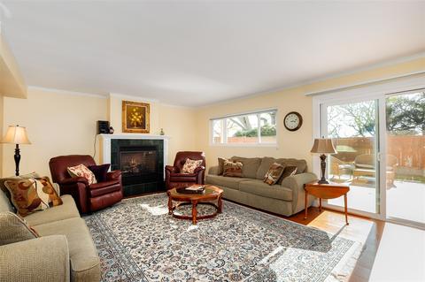 3591 Donna Dr, Carlsbad, CA 92008 photo 11