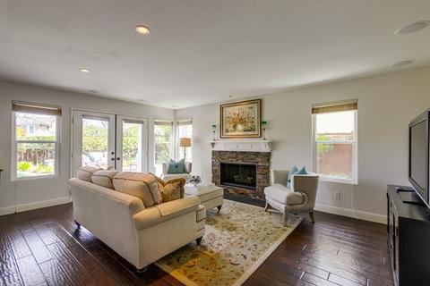 1258 Meadow Wood Pl, Encinitas, CA 92024 photo 5