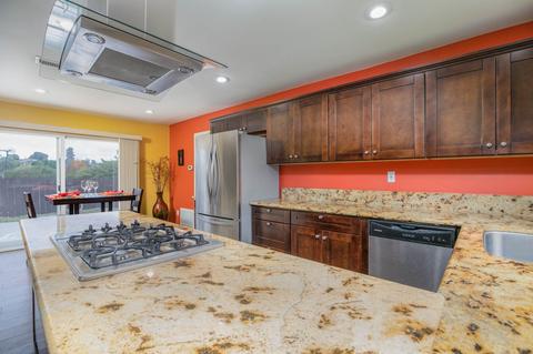 8209 Blossom Ln, Spring Valley, CA 91977 photo 10