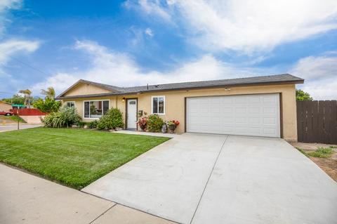 8209 Blossom Ln, Spring Valley, CA 91977 photo 2