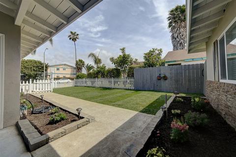 1315 Bush St, Oceanside, CA 92058 photo 3