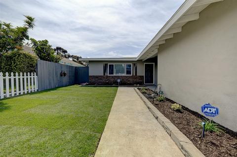 1315 Bush St, Oceanside, CA 92058 photo 2
