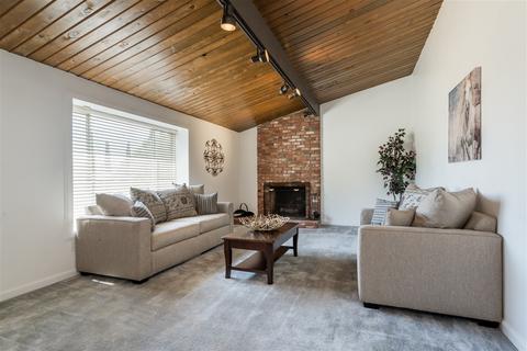 1739 Wind River Rd, El Cajon, CA 92019 photo 4