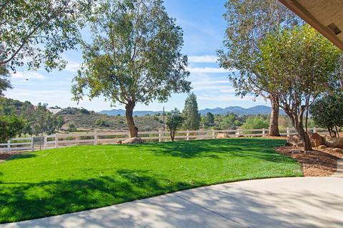 2015 Cedar St, Ramona, CA 92065 photo 2