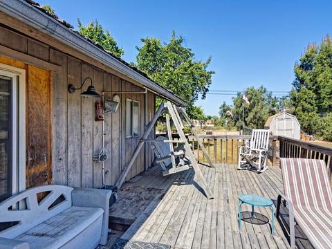 716 Ora Avo Dr, Vista, CA 92084 photo 2