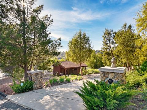 2138 Paseo Donito, Alpine, CA 91901 photo 2