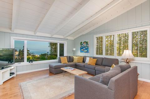 1044 Havenhurst Dr, La Jolla, CA 92037 photo 4