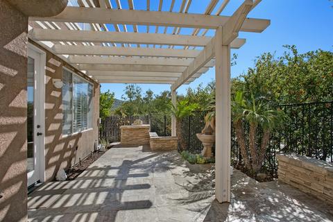 6894 Via Borregos, Carlsbad, CA 92009 photo 3