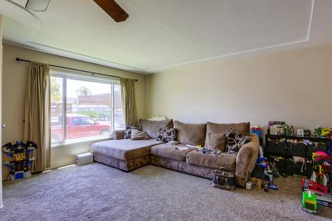 670 Avocado Ave, El Cajon, CA 92020 photo 4
