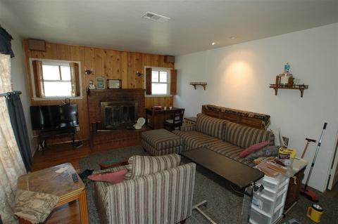 7855 Lansing Dr, Lemon Grove, CA 91945 photo 2