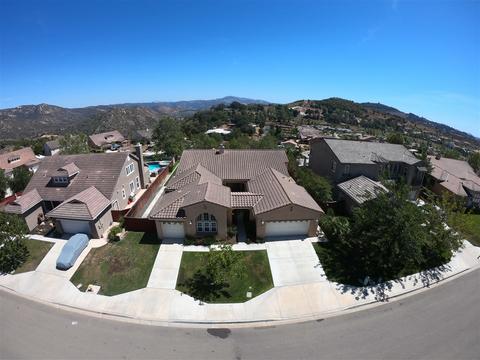 784 Ridgemont Cir, Escondido, CA 92027 photo 2