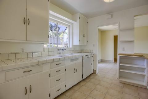 1623 Chase Ln, El Cajon, CA 92020 photo 9
