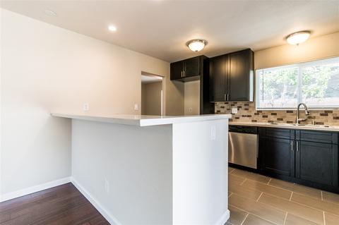 4544 Sunrise Rdg, Oceanside, CA 92056 photo 4