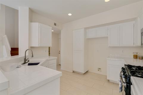 1011 Laguna Seca Loop, Chula Vista, CA 91915 photo 4
