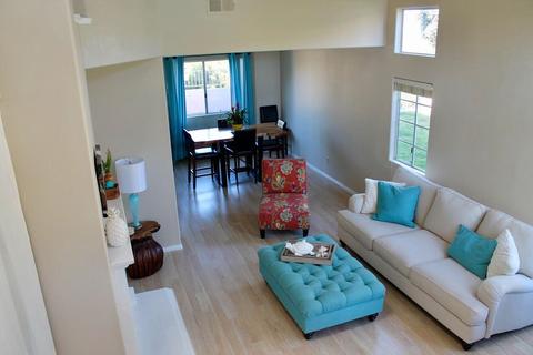 2052 San Remo Dr, Oceanside, CA 92056 photo 4