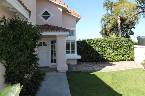 2052 San Remo Dr, Oceanside, CA 92056 photo 2
