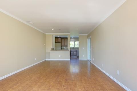 1759 Round Tree Dr, Oceanside, CA 92056 photo 6