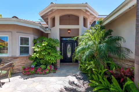 6532 Corintia St, Carlsbad, CA 92009 photo 2