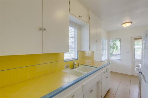 7306 Draper, La Jolla, CA 92037 photo 12