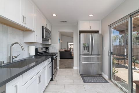 2270 Charise St, Escondido, CA 92025 photo 7