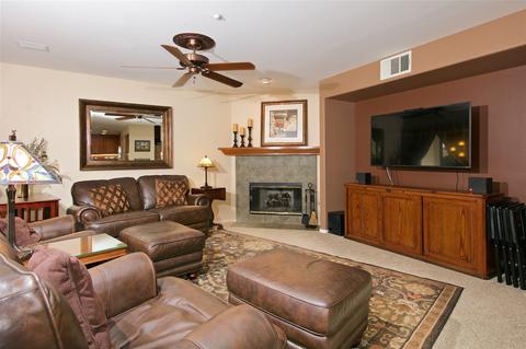 10109 Challenger Ct, Spring Valley, CA 91978 photo 8