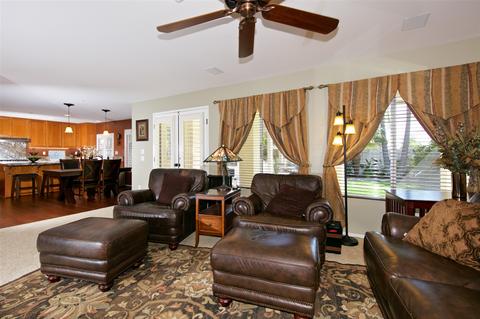 10109 Challenger Ct, Spring Valley, CA 91978 photo 9