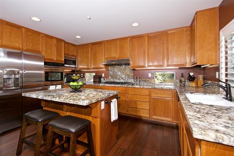 10109 Challenger Ct, Spring Valley, CA 91978 photo 5