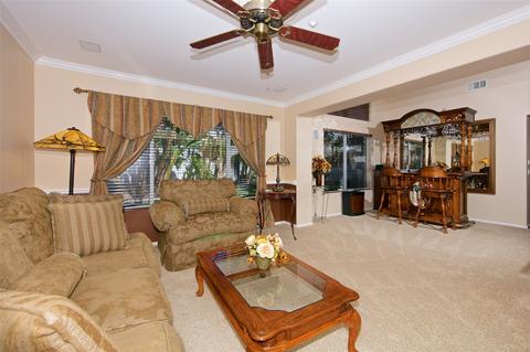 10109 Challenger Ct, Spring Valley, CA 91978 photo 2
