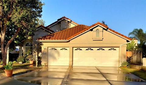 418 Debra Ann Dr, Fallbrook, CA 92028 photo 1