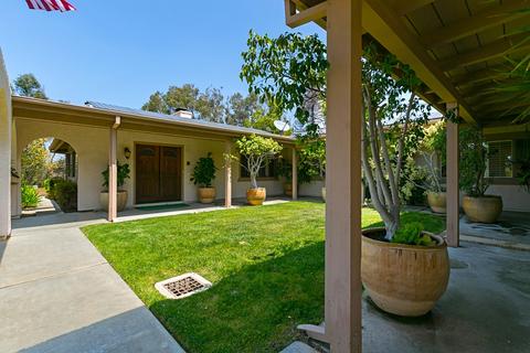 1015 Via Di Felicita, Encinitas, CA 92024 photo 3