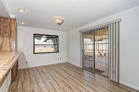 1618 Parklawn Dr, El Cajon, CA 92021 photo 3