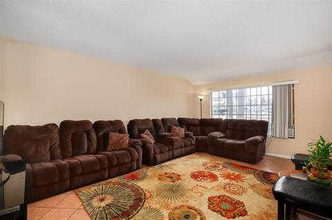 310 E Lincoln Ave, Escondido, CA 92026 photo 4