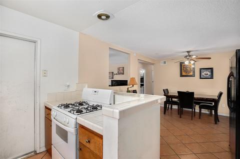 310 E Lincoln Ave, Escondido, CA 92026 photo 10