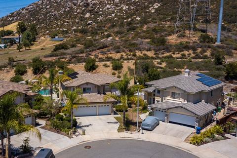 10840 Sima Ct, Santee, CA 92071 photo 3