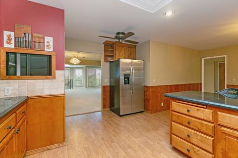 1679 Ridgeway St, Oceanside, CA 92054 photo 6