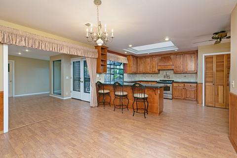 1679 Ridgeway St, Oceanside, CA 92054 photo 4
