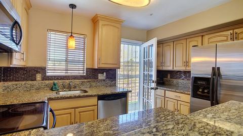 1027 S Mollison Ave #D, El Cajon, CA 92020 photo 2