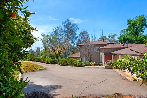 11458 Valle Vista Rd, Lakeside, CA 92040 photo 3