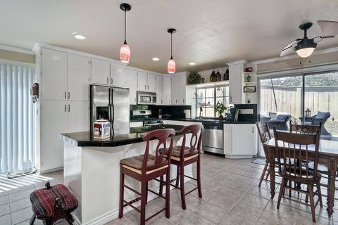 10152 Sir Lancelot Dr, Santee, CA 92071 photo 8