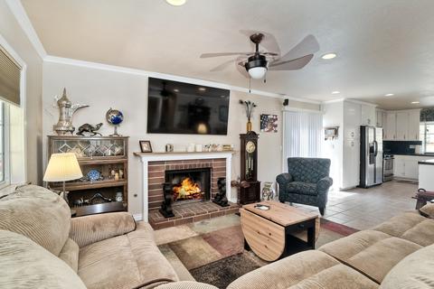 10152 Sir Lancelot Dr, Santee, CA 92071 photo 4