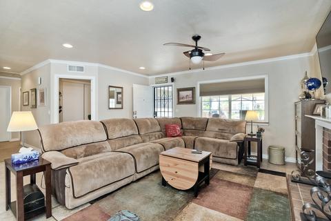 10152 Sir Lancelot Dr, Santee, CA 92071 photo 6